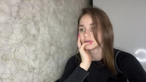 Snapshot of bralkissy chatting on March 30, 3:02 pm Kate online show from March 30, 3:02 pm