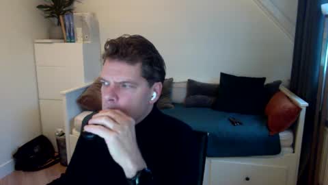 Bram online show from December 13, 2:16 pm