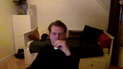 Bram online show from December 24, 8:05 pm
