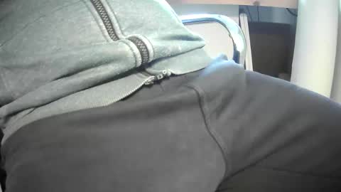 bram27370 online show from March 4, 7:14 am