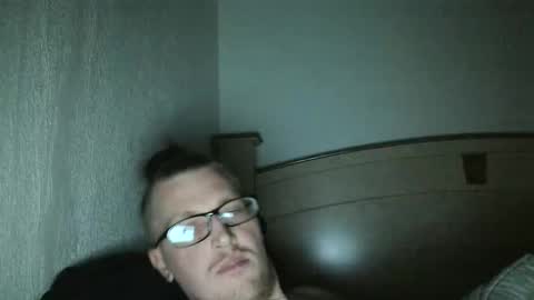 Snapshot of bran52 chatting on October 19, 7:53 am bran52 online show from October 19, 7:53 am