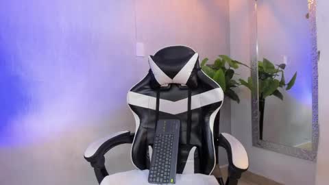 Brand  online show from May 20, 12:22 pm
