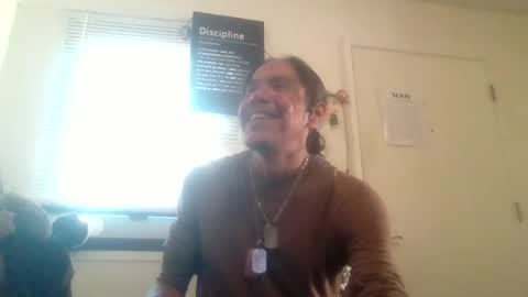 brandenandtribe005 online show from June 15, 10:45 pm