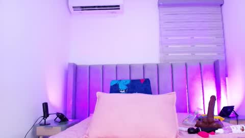 Brandhy online show from December 17, 12:00 pm