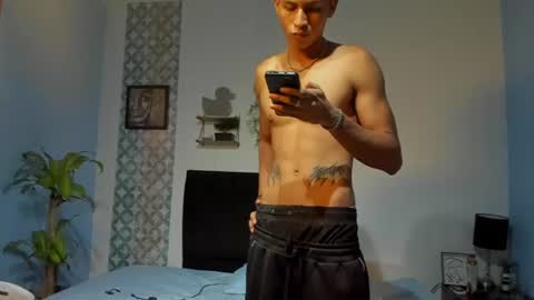 brandom_brook online show from July 10, 4:42 pm