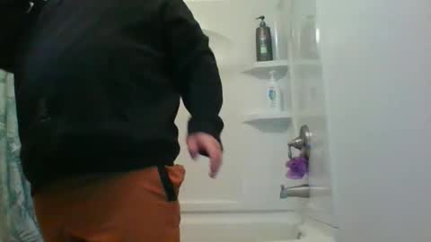 brandon9231 online show from April 3, 3:10 pm