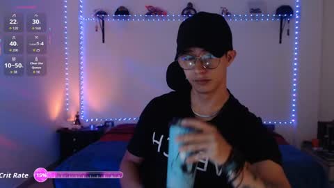 Snapshot of brandon_starkk chatting on July 23, 2:31 am brandon_starkk online show from July 23, 2:31 am