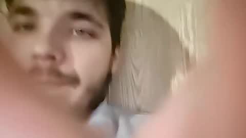 Snapshot of brandon_white_3 chatting on January 29, 12:13 pm Brandon online show from January 29, 12:13 pm