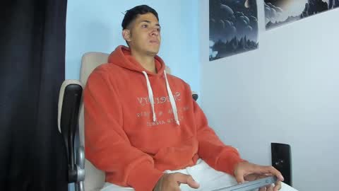 Snapshot of brandonlavitt chatting on September 19, 11:00 am Brandon Lavitt online show from September 19, 11:00 am