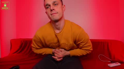 Snapshot of brandonnorriss chatting on January 2, 9:39 pm BRANDON online show from January 2, 9:39 pm