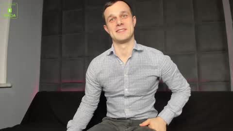 Snapshot of brandonnorriss chatting on January 20, 10:15 pm BRANDON online show from January 20, 10:15 pm