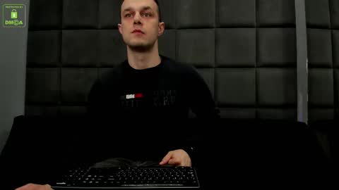 Snapshot of brandonnorriss chatting on February 18, 8:36 pm BRANDON online show from February 18, 8:36 pm