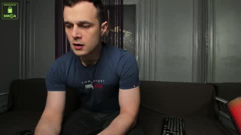 Snapshot of brandonnorriss chatting on February 22, 8:31 pm BRANDON online show from February 22, 8:31 pm