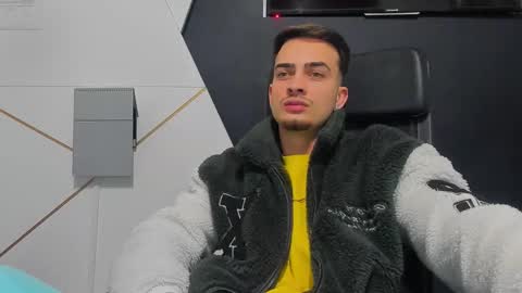 BrandonTateX online show from January 18, 5:22 am