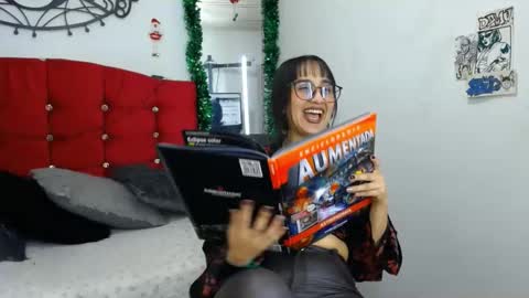 brandy_angell online show from December 18, 11:19 pm