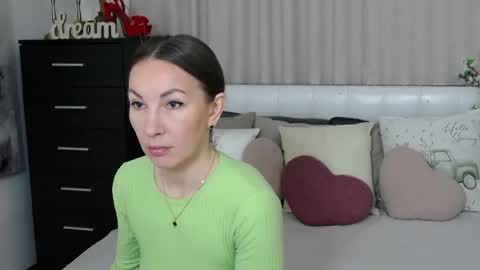 Snapshot of brandy_gem chatting on April 14, 6:41 am Brandy Gem online show from April 14, 6:41 am