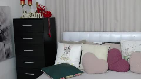 Snapshot of brandy_gem chatting on April 15, 6:53 am Brandy Gem online show from April 15, 6:53 am