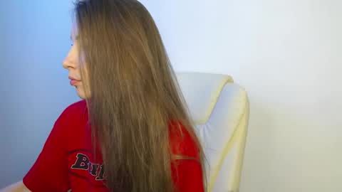 Snapshot of brandy_gem chatting on May 5, 8:00 am Brandy Gem online show from May 5, 8:00 am