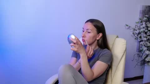 Snapshot of brandy_gem chatting on June 2, 7:54 am Brandy Gem online show from June 2, 7:54 am