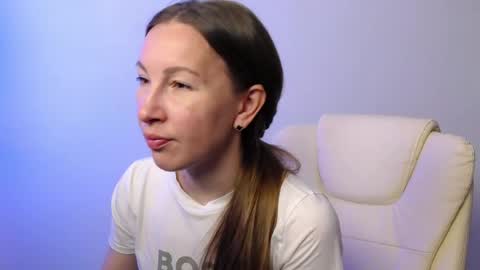 Snapshot of brandy_gem chatting on June 6, 7:24 am Brandy Gem online show from June 6, 7:24 am