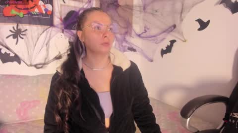 Snapshot of brandy_sweet_ chatting on November 1, 2:30 pm BRANDY online show from November 1, 2:30 pm