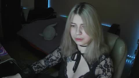 brandy_wow online show from March 24, 8:03 pm