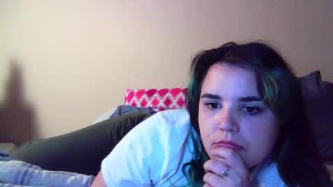 Snapshot of bratluna chatting on October 6, 12:02 pm bratluna online show from October 6, 12:02 pm