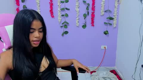 bratz_evans online show from January 12, 2:30 pm