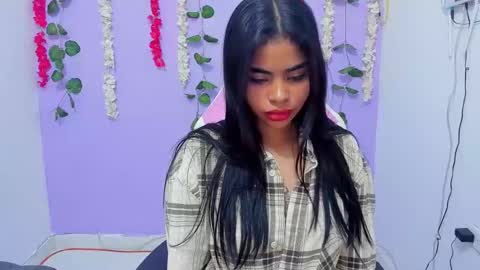 bratz_evans online show from January 14, 11:42 am