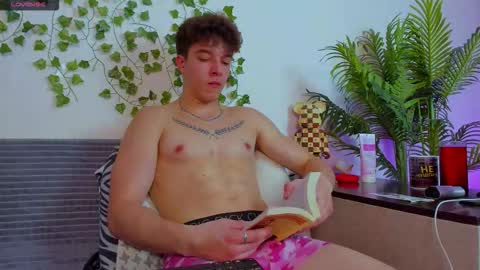 Snapshot of bravo_maestro chatting on October 8, 2:04 pm Johny Bravo online show from October 8, 2:04 pm