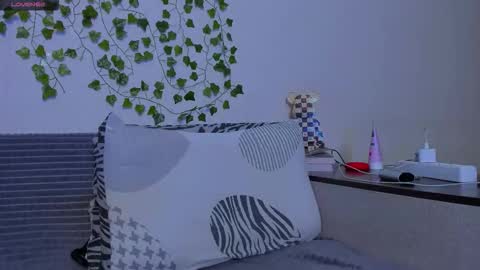 Snapshot of bravo_maestro chatting on October 18, 1:34 pm Johny Bravo online show from October 18, 1:34 pm