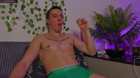 Snapshot of bravo_maestro chatting on November 20, 2:39 pm Johny Bravo online show from November 20, 2:39 pm