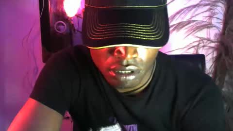 Snapshot of brayan1111x chatting on December 17, 3:56 am brayan1111x online show from December 17, 3:56 am