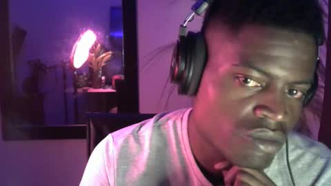 Snapshot of brayan1111x chatting on February 1, 6:50 pm brayan1111x online show from February 1, 6:50 pm