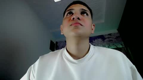 Snapshot of brayan_lopezz chatting on April 25, 2:58 pm BRAYAN online show from April 25, 2:58 pm