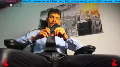 brayhambrown online show from November 13, 2:32 am