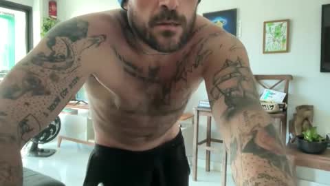 LostAndFoundinBrazil online show from September 26, 7:29 pm