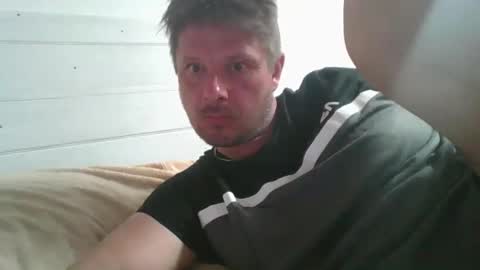brbbrbee online show from May 24, 10:04 pm