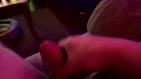 Snapshot of brdmkr chatting on April 5, 9:17 am brdmkr online show from April 5, 9:17 am