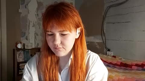 Snapshot of breannedevier chatting on March 24, 4:17 am Dina online show from March 24, 4:17 am