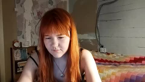 Snapshot of breannedevier chatting on March 27, 8:26 am Dina online show from March 27, 8:26 am