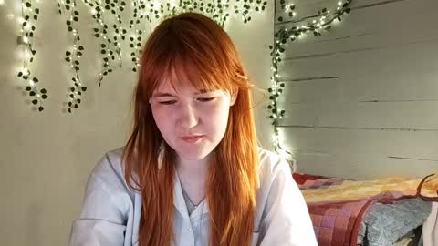 Snapshot of breannedevier chatting on April 7, 4:13 am Dina online show from April 7, 4:13 am