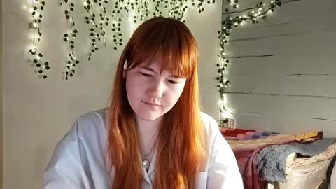 Snapshot of breannedevier chatting on April 8, 5:18 am Dina online show from April 8, 5:18 am