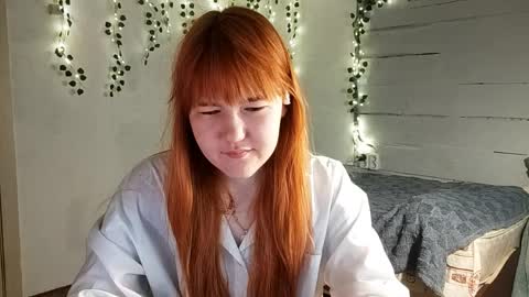 Snapshot of breannedevier chatting on April 9, 5:18 am Dina online show from April 9, 5:18 am