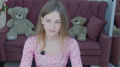 Bree online show from April 1, 11:22 am