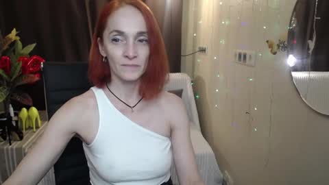 Snapshot of breeterner chatting on February 11, 2:46 am breeterner online show from February 11, 2:46 am