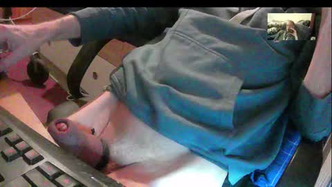 bremer64 online show from December 17, 5:08 pm