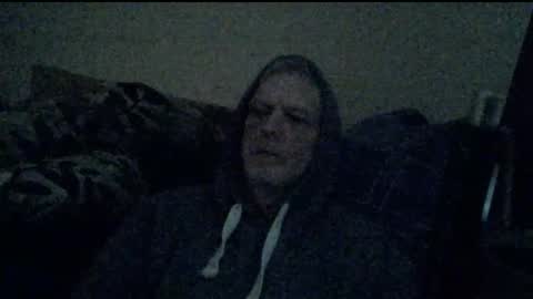 Snapshot of bremer64 chatting on April 4, 3:53 pm bremer64 online show from April 4, 3:53 pm