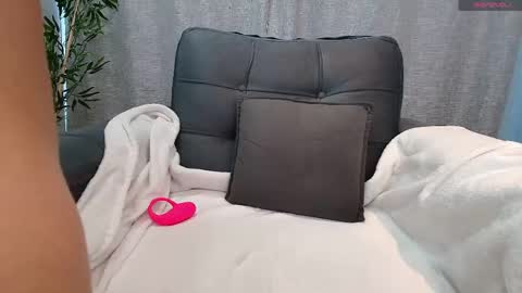 Brenda online show from April 23, 12:29 pm