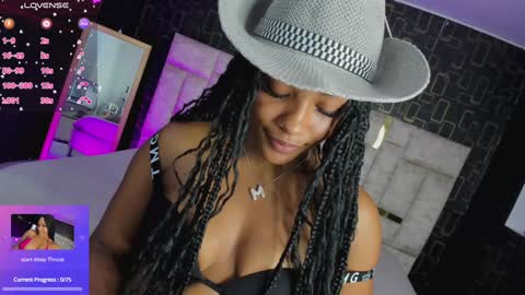 Snapshot of brenda_nova18 chatting on January 27, 2:13 pm Brenda online show from January 27, 2:13 pm